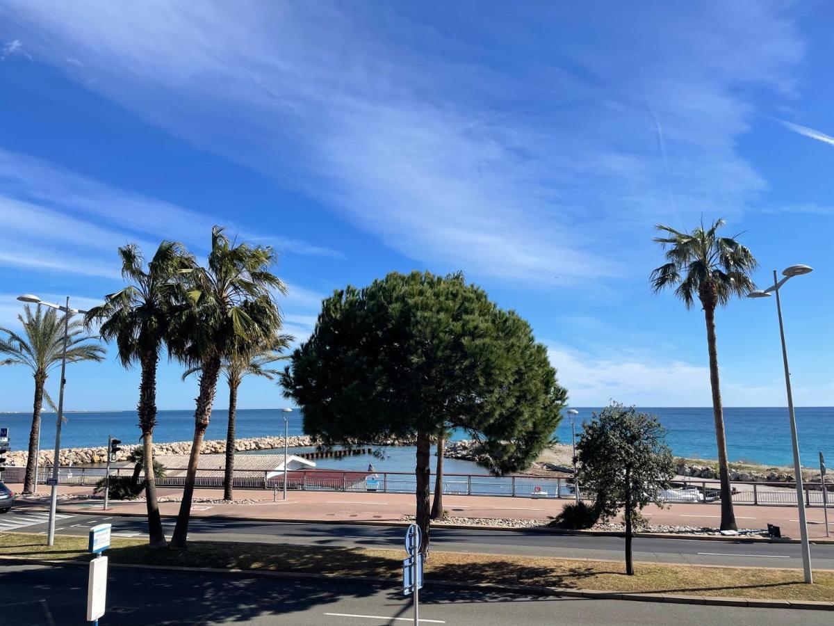 Front De Mer,Plage, Piscine, Parking Cagnes-sur-Mer Buitenkant foto