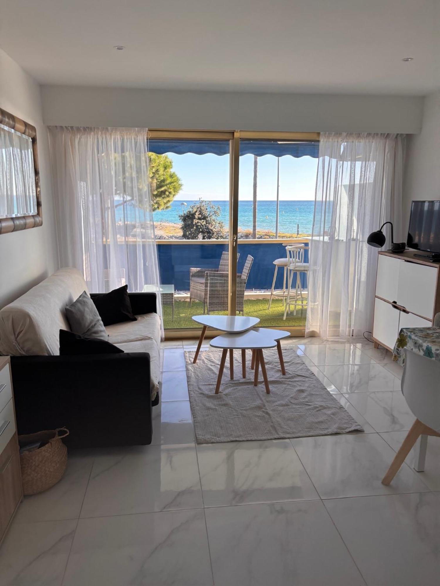 Front De Mer,Plage, Piscine, Parking Cagnes-sur-Mer Buitenkant foto